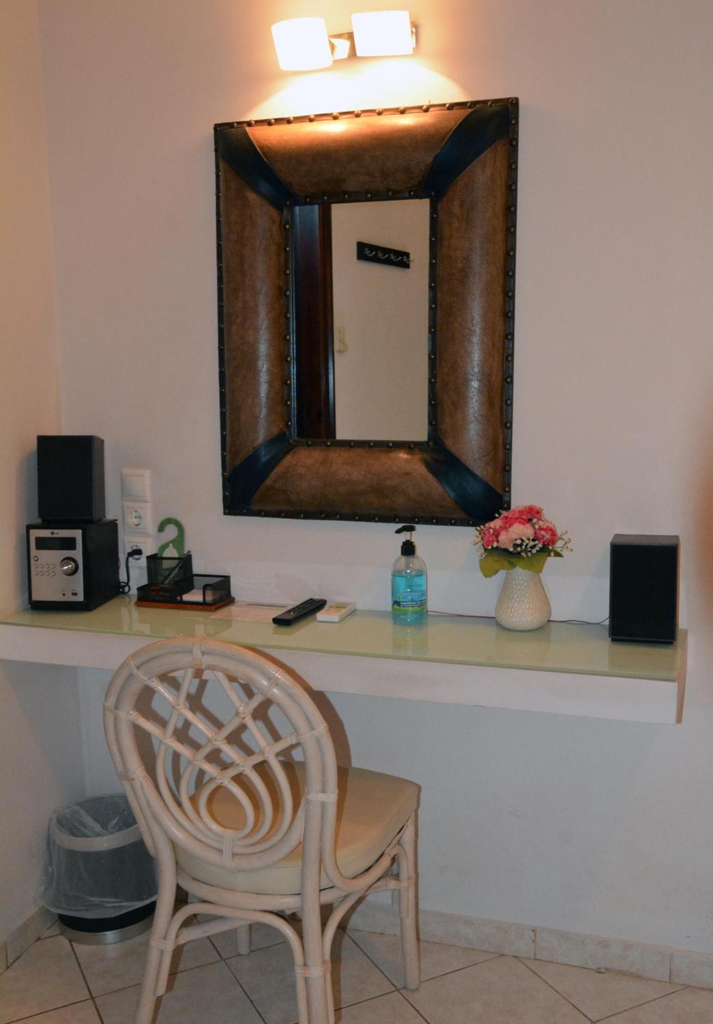 Enetiko Rooms خانيا المظهر الخارجي الصورة
