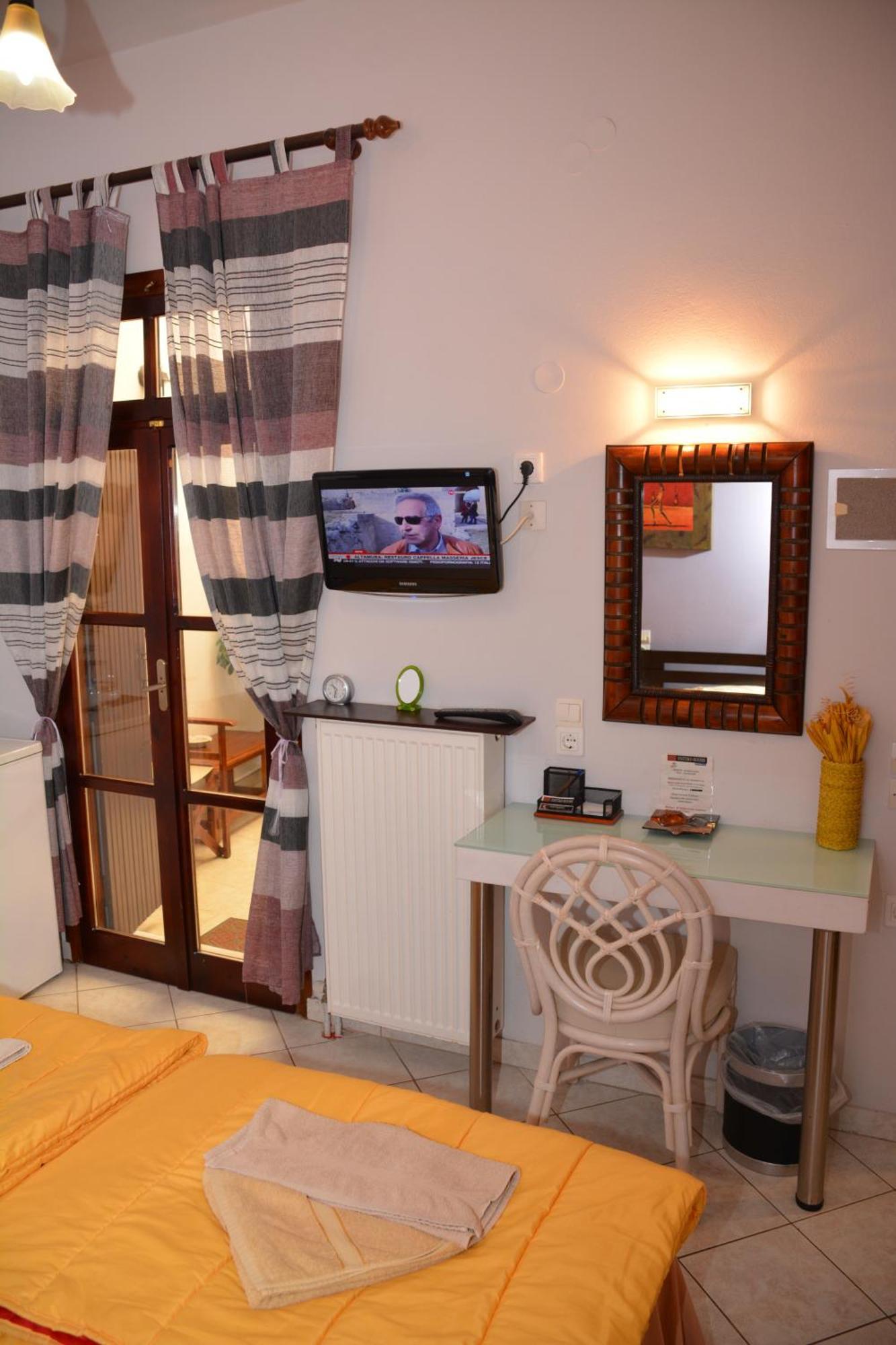 Enetiko Rooms خانيا المظهر الخارجي الصورة