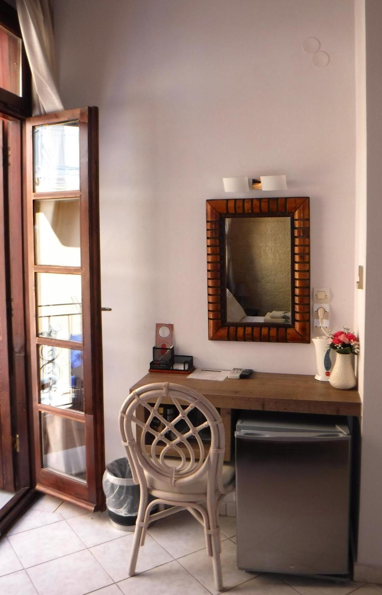 Enetiko Rooms خانيا المظهر الخارجي الصورة